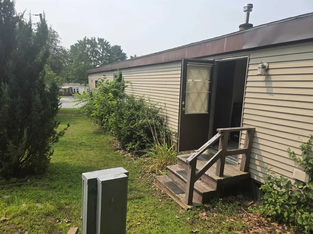 21A Highland Avenue Epping NH 03042