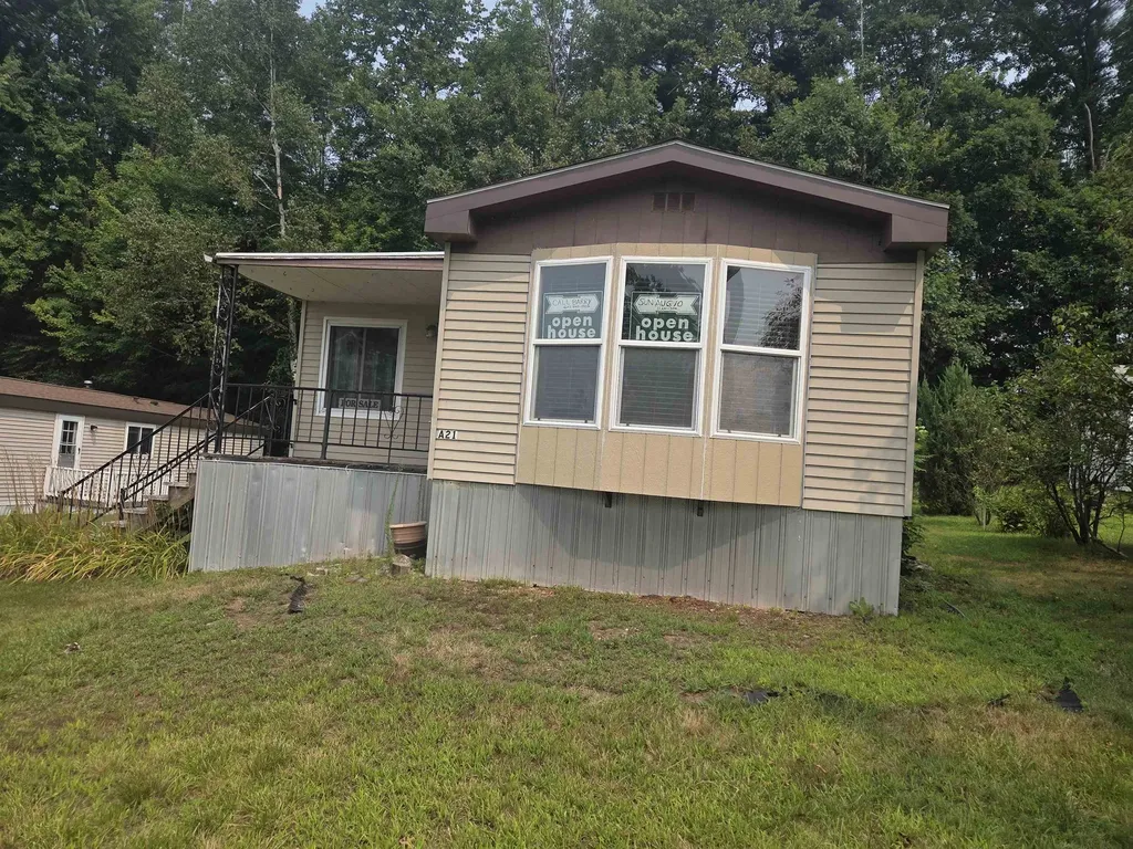 21A Highland Avenue Epping NH 03042