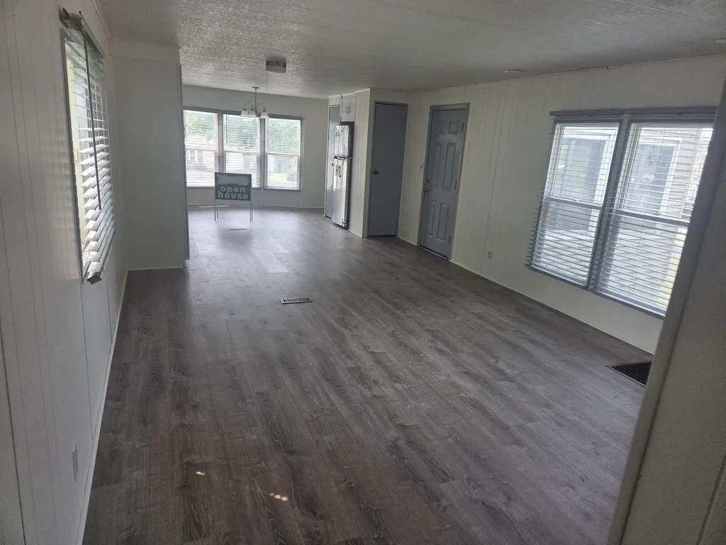 21A Highland Avenue Epping NH 03042