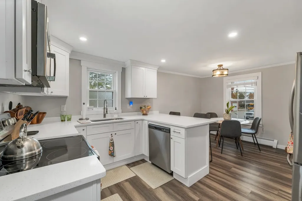 15 Robert Rogers Road Dunbarton NH 03046