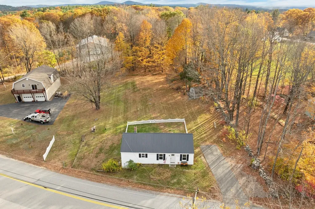 15 Robert Rogers Road Dunbarton NH 03046