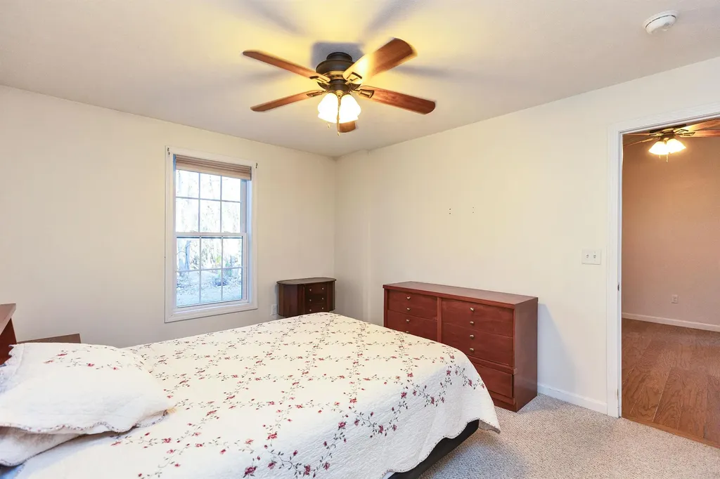 28 Owens Drive Swanzey NH 03446