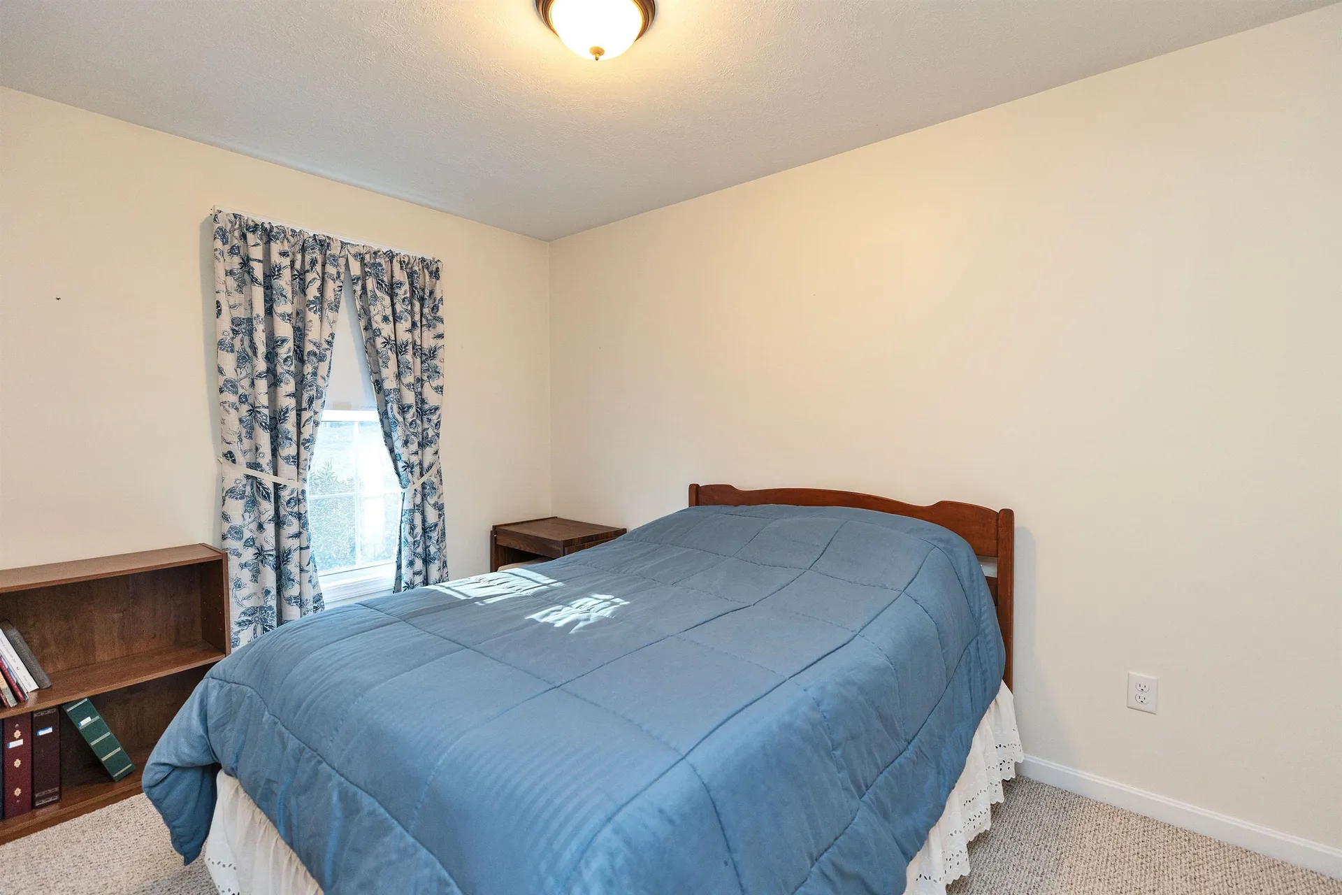 28 Owens Drive Swanzey NH 03446