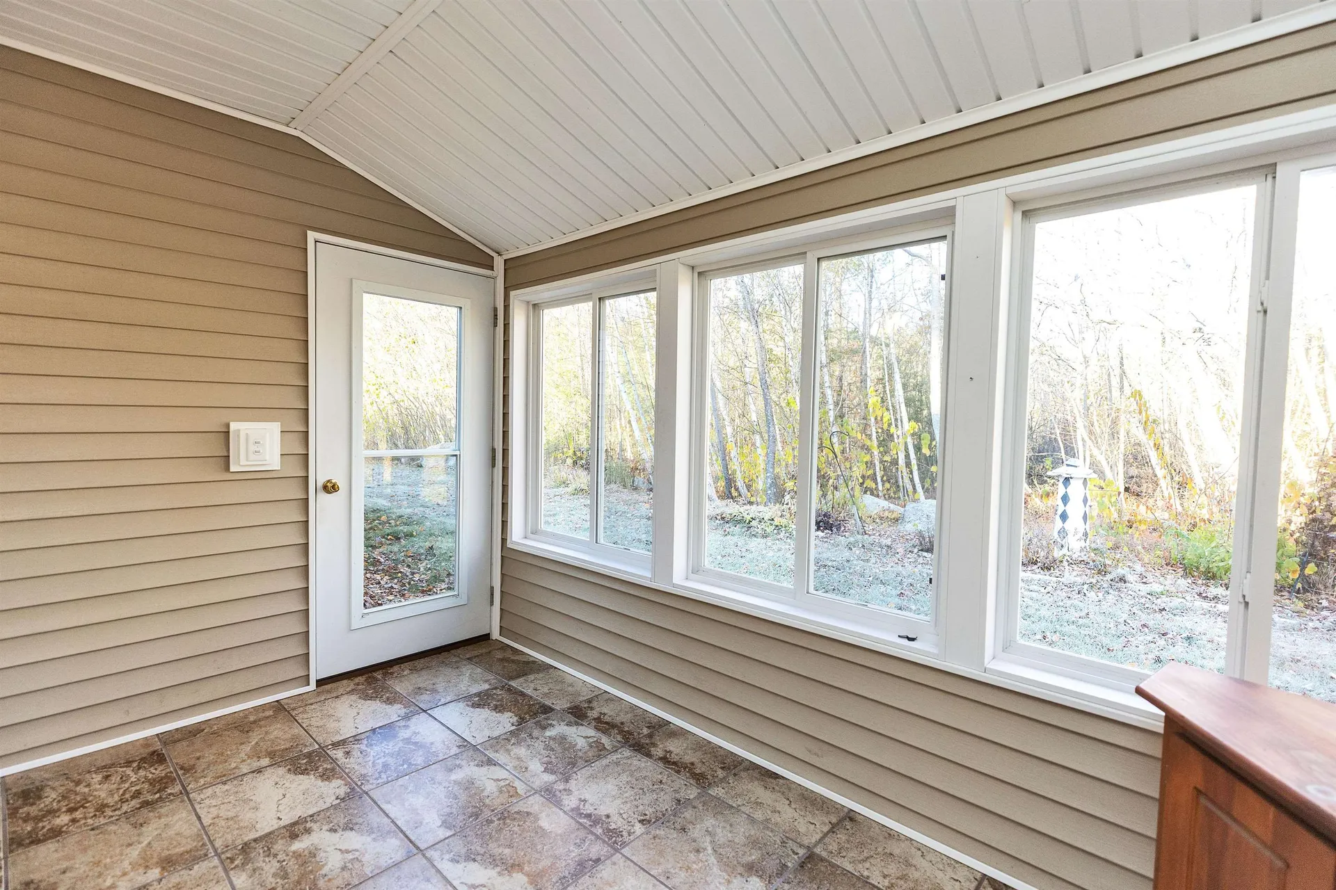 28 Owens Drive Swanzey NH 03446