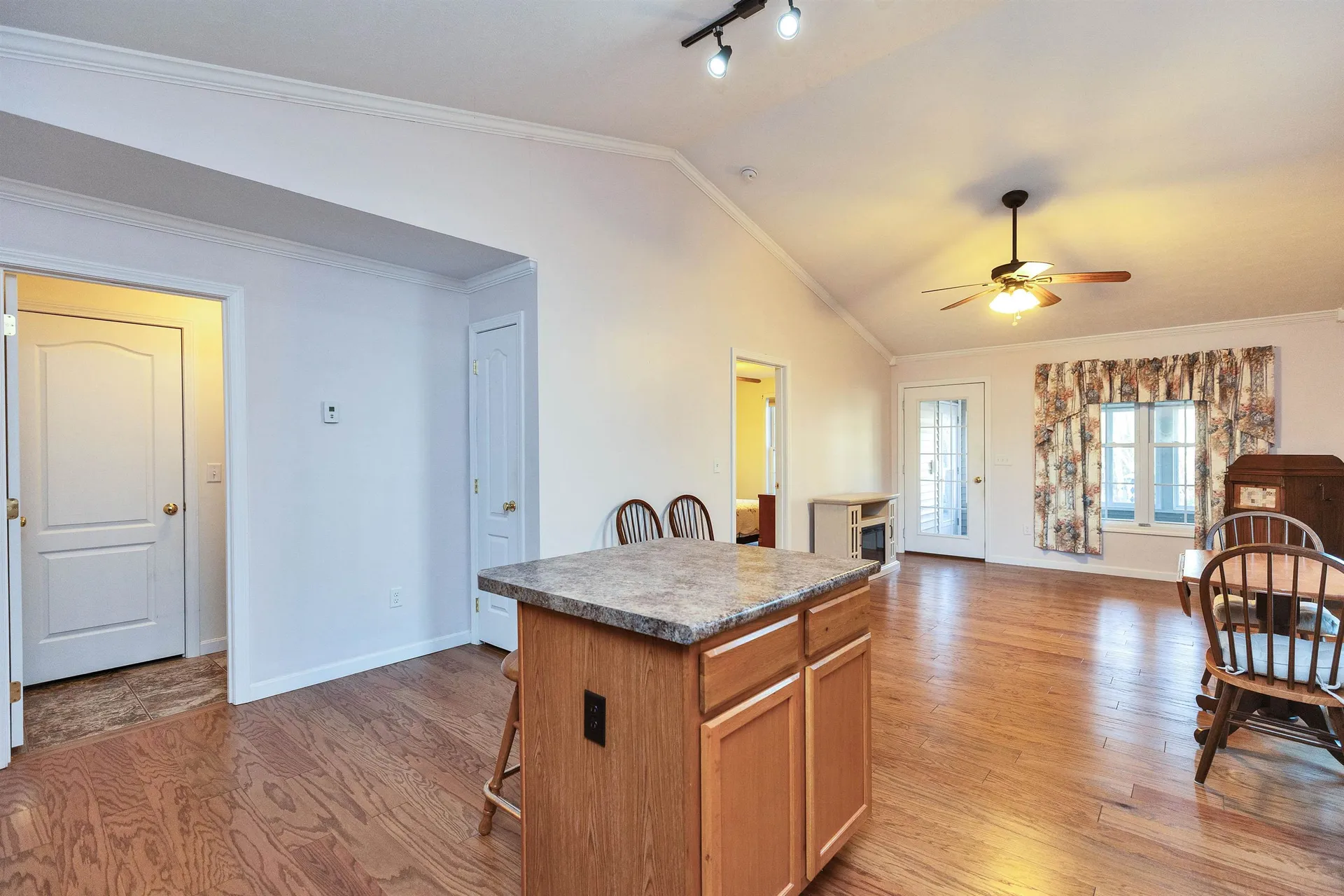 28 Owens Drive Swanzey NH 03446