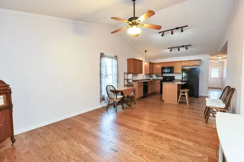 28 Owens Drive Swanzey NH 03446