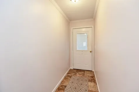 28 Owens Drive Swanzey NH 03446