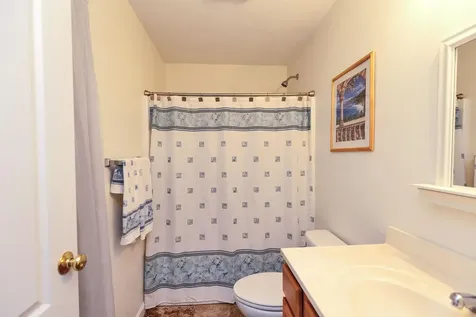 28 Owens Drive Swanzey NH 03446