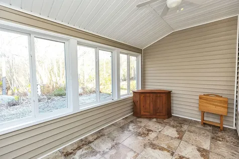 28 Owens Drive Swanzey NH 03446