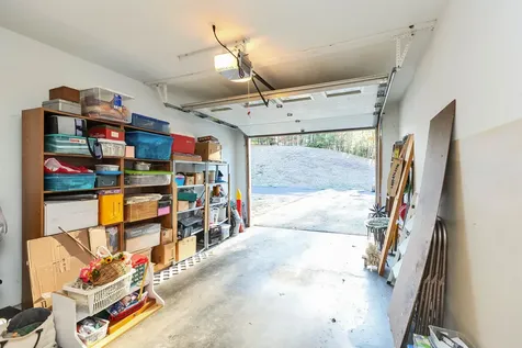 28 Owens Drive Swanzey NH 03446