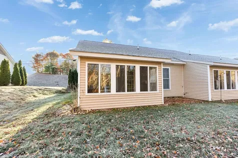 28 Owens Drive Swanzey NH 03446