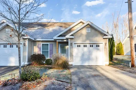 28 Owens Drive Swanzey NH 03446