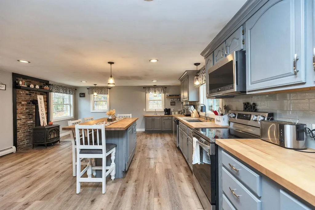 155 Francestown Road Greenfield NH 03047