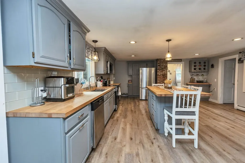 155 Francestown Road Greenfield NH 03047