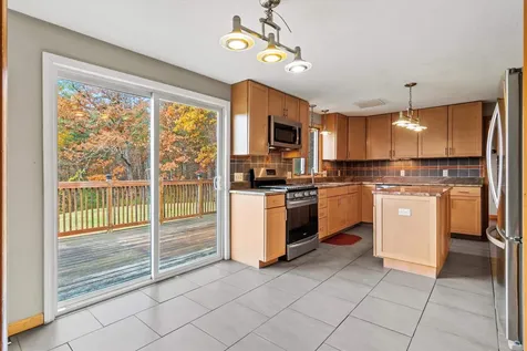 138 Castle Hill Road Windham NH 03087