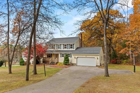 138 Castle Hill Road Windham NH 03087