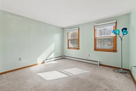 138 Castle Hill Road Windham NH 03087