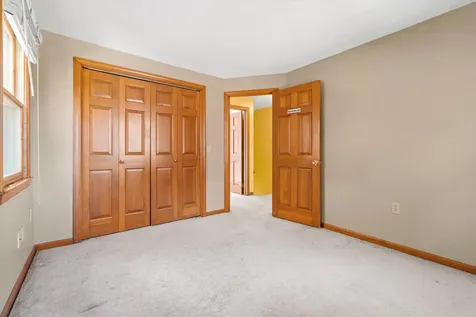 138 Castle Hill Road Windham NH 03087