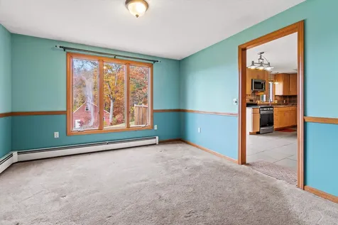 138 Castle Hill Road Windham NH 03087