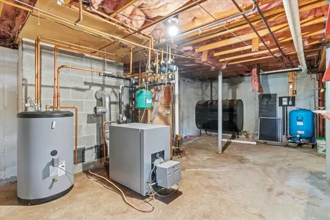 138 Castle Hill Road Windham NH 03087