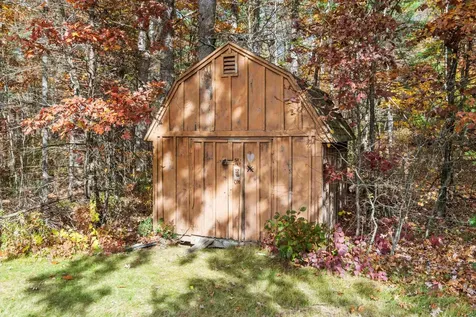 138 Castle Hill Road Windham NH 03087