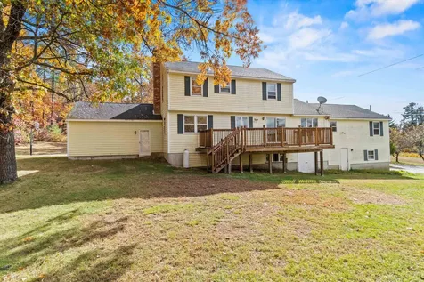 138 Castle Hill Road Windham NH 03087