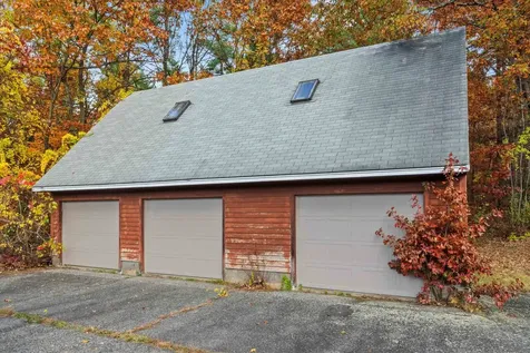 138 Castle Hill Road Windham NH 03087