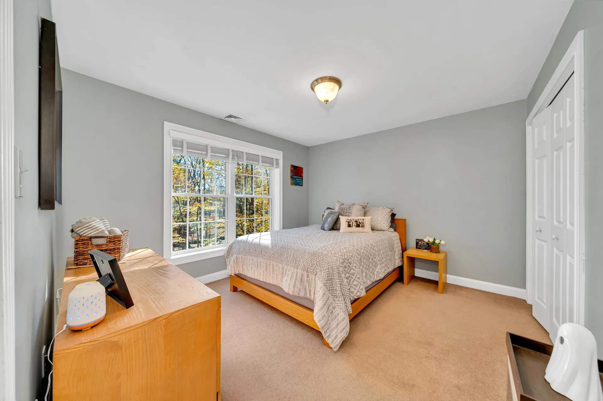 8 Stonewall Way Newmarket NH 03857