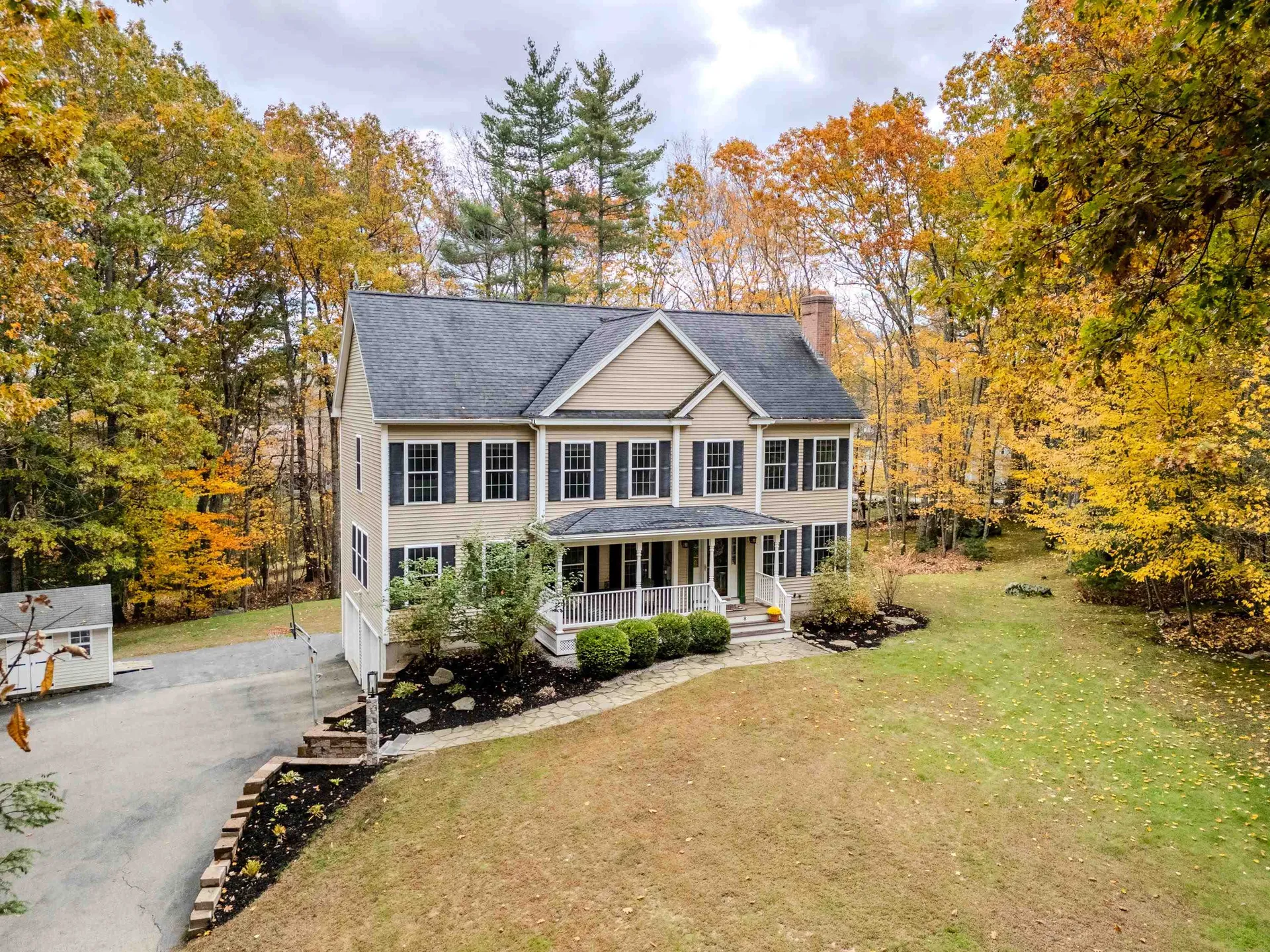 8 Stonewall Way Newmarket NH 03857