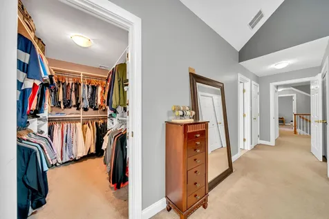 8 Stonewall Way Newmarket NH 03857