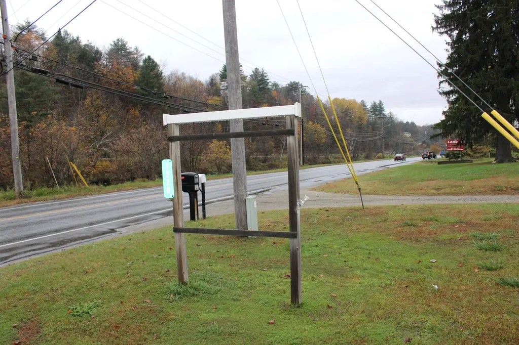 1322 Memorial Drive St. Johnsbury VT 05819