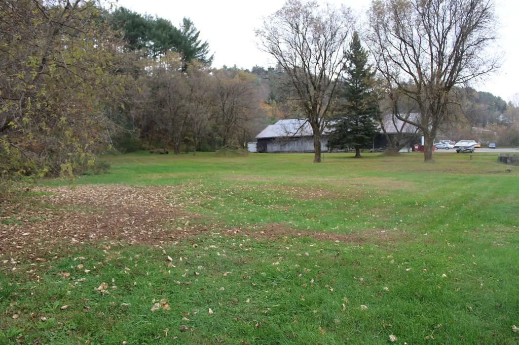 1322 Memorial Drive St. Johnsbury VT 05819