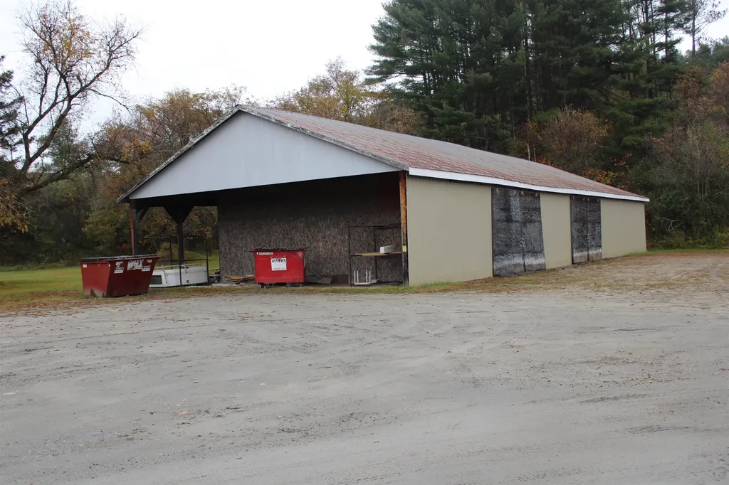 1322 Memorial Drive St. Johnsbury VT 05819