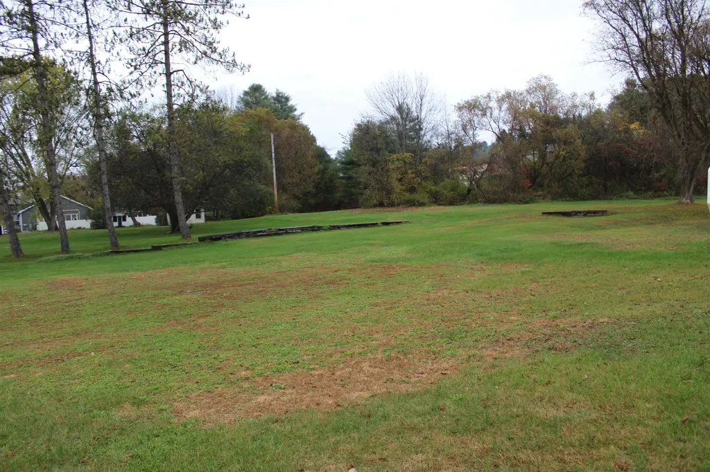 1322 Memorial Drive St. Johnsbury VT 05819