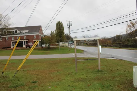 1322 Memorial Drive St. Johnsbury VT 05819