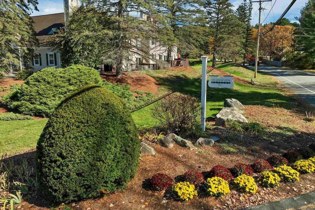 32 Cadogan Way Nashua NH 03062