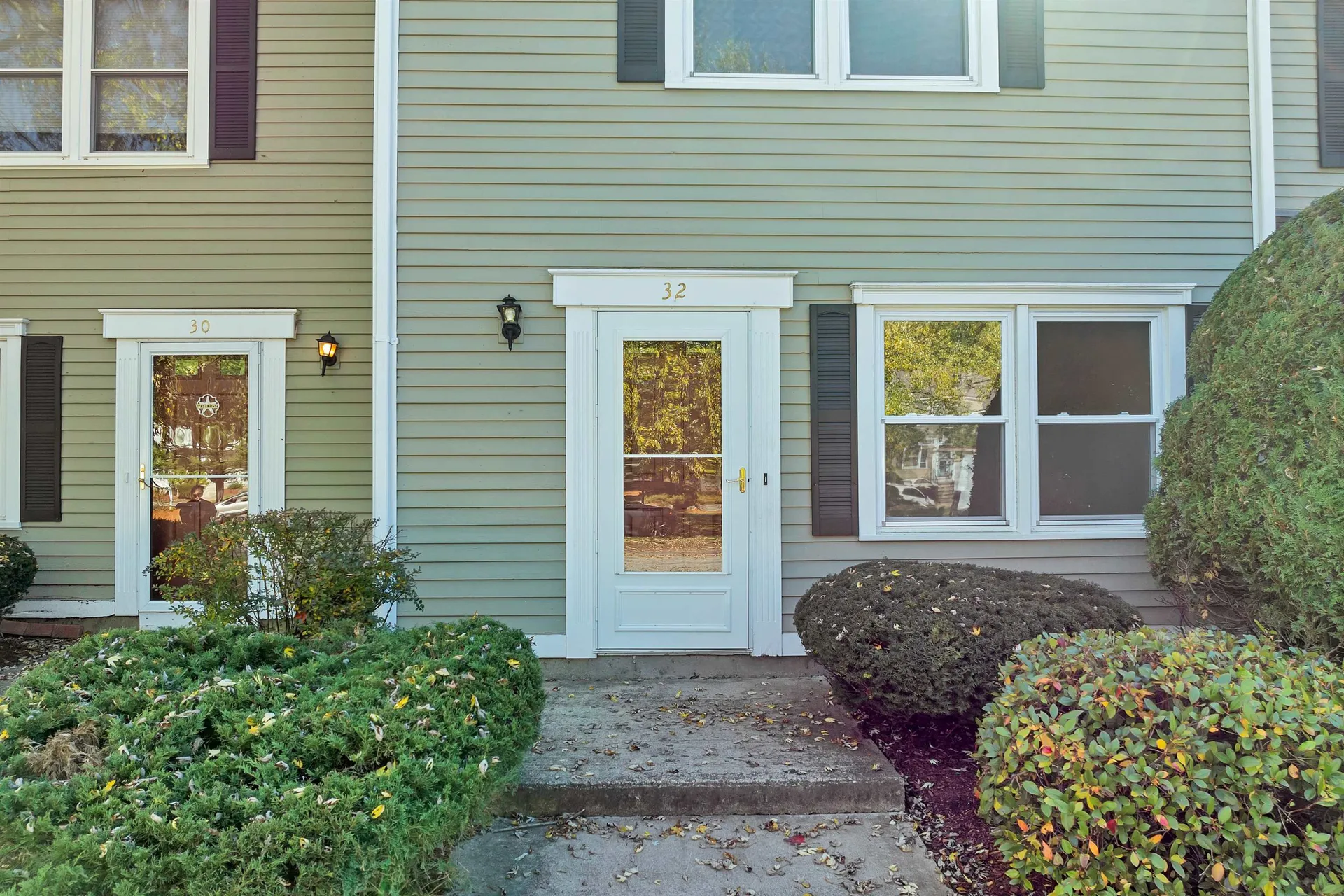 32 Cadogan Way Nashua NH 03062