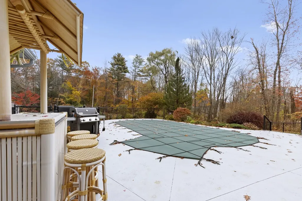 71 Ten Rod Road Rochester NH 03867