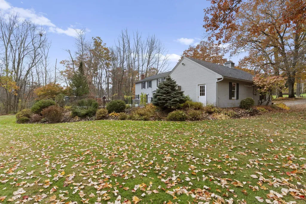 71 Ten Rod Road Rochester NH 03867