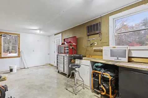 71 Ten Rod Road Rochester NH 03867