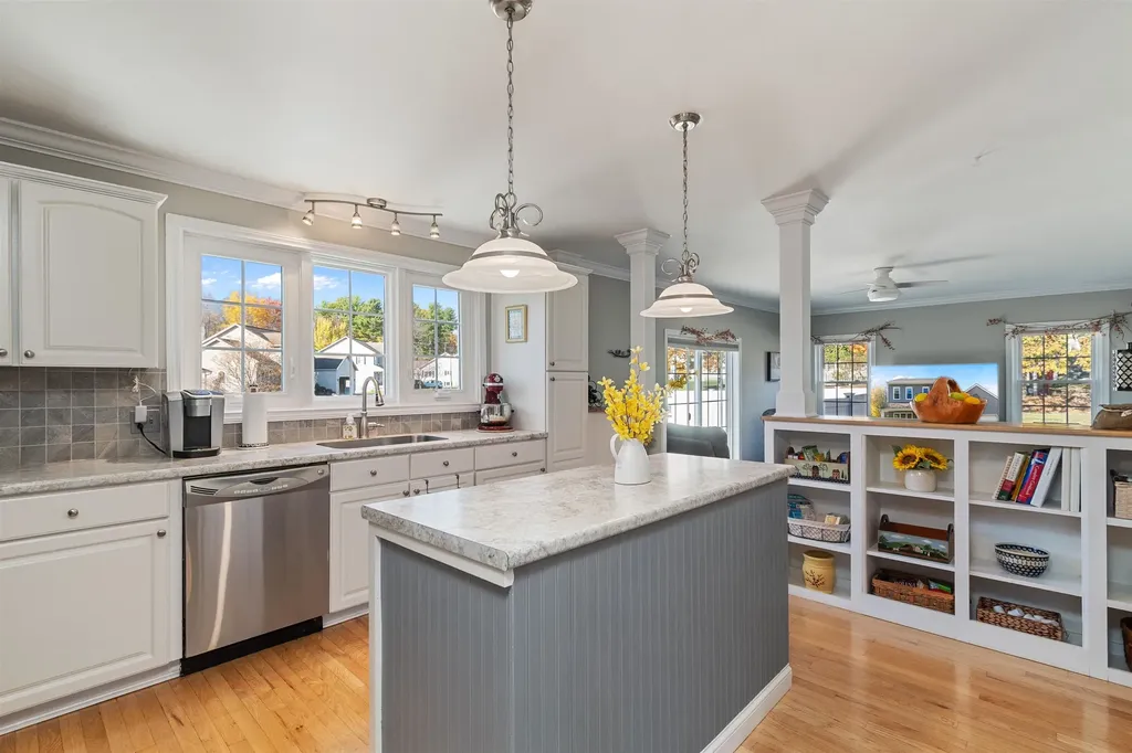 124 Pretty Road Colchester VT 05446