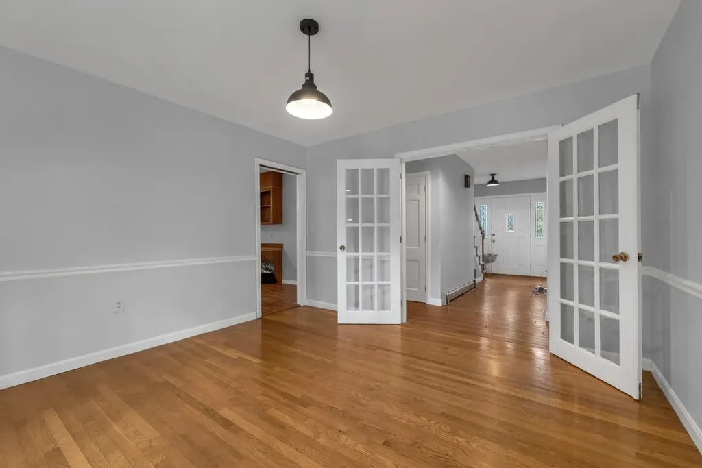 10 Winterberry Drive Amherst NH 03031