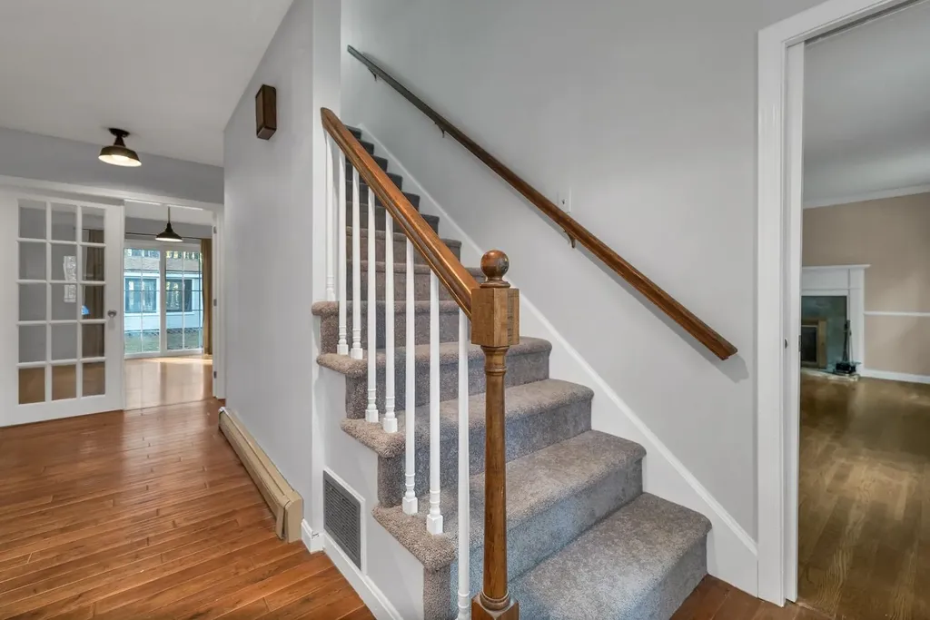 10 Winterberry Drive Amherst NH 03031