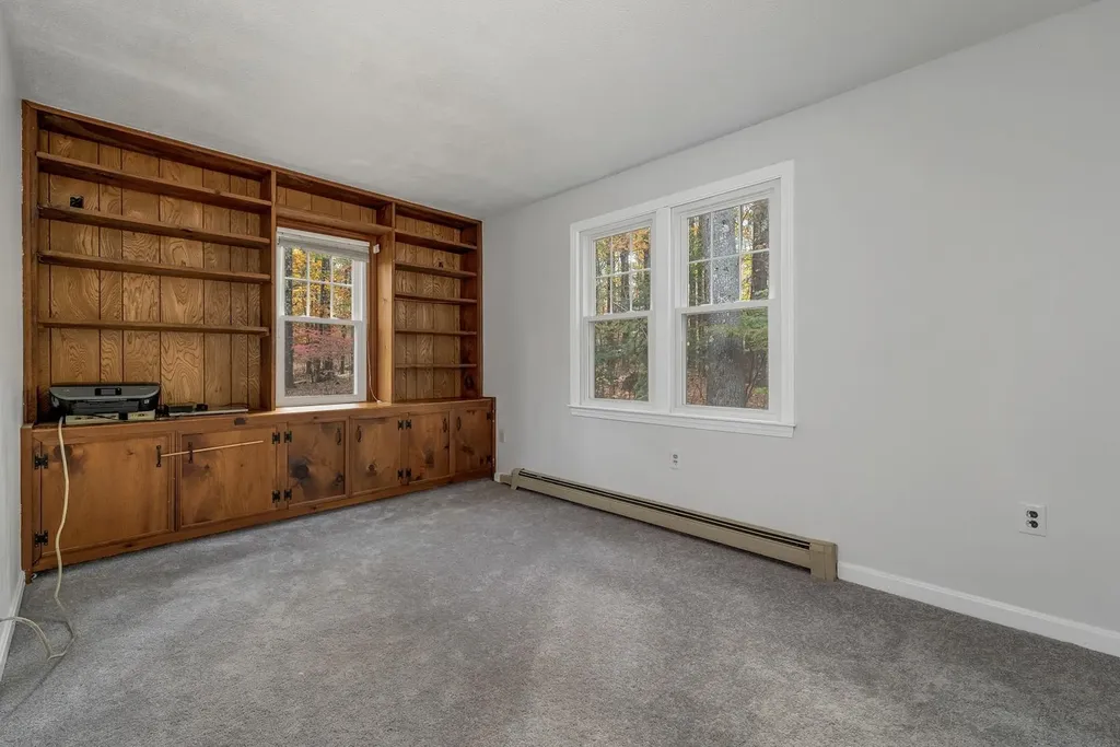 10 Winterberry Drive Amherst NH 03031