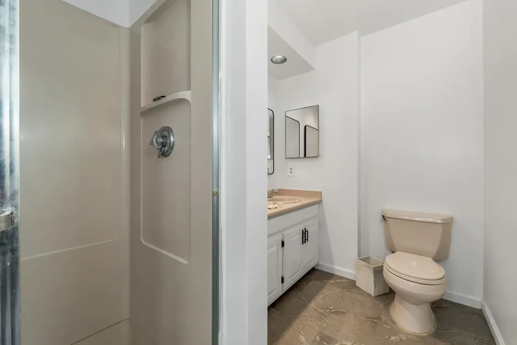 10 Winterberry Drive Amherst NH 03031