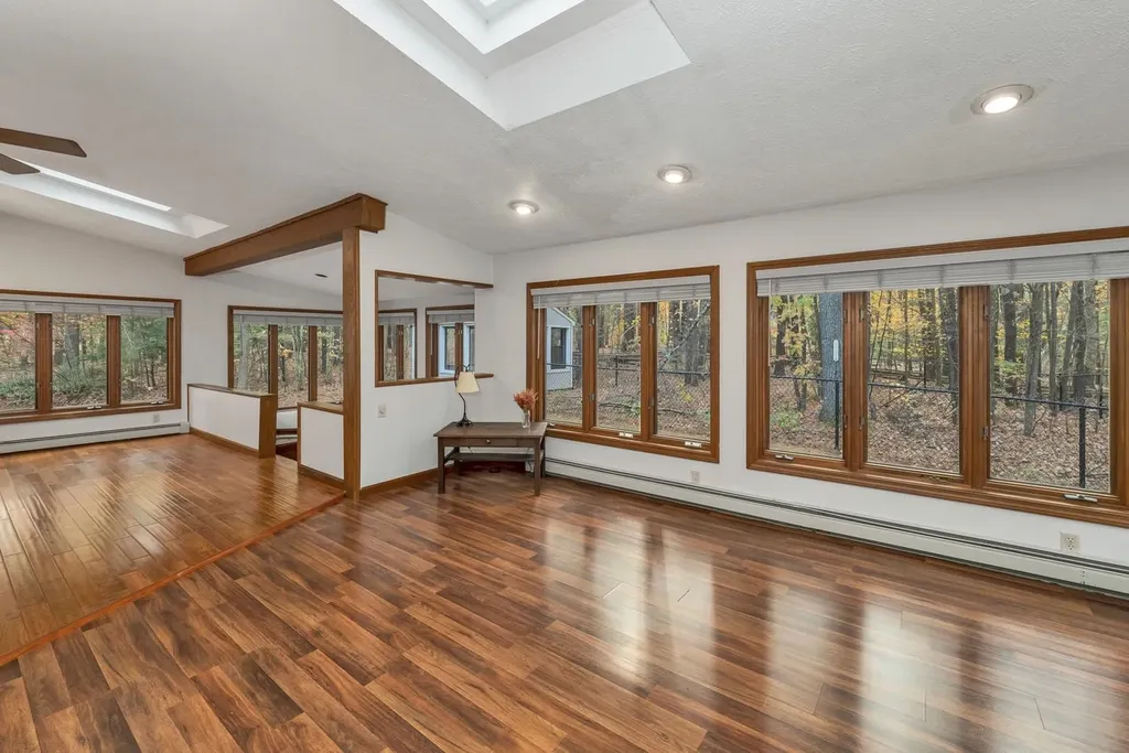 10 Winterberry Drive Amherst NH 03031