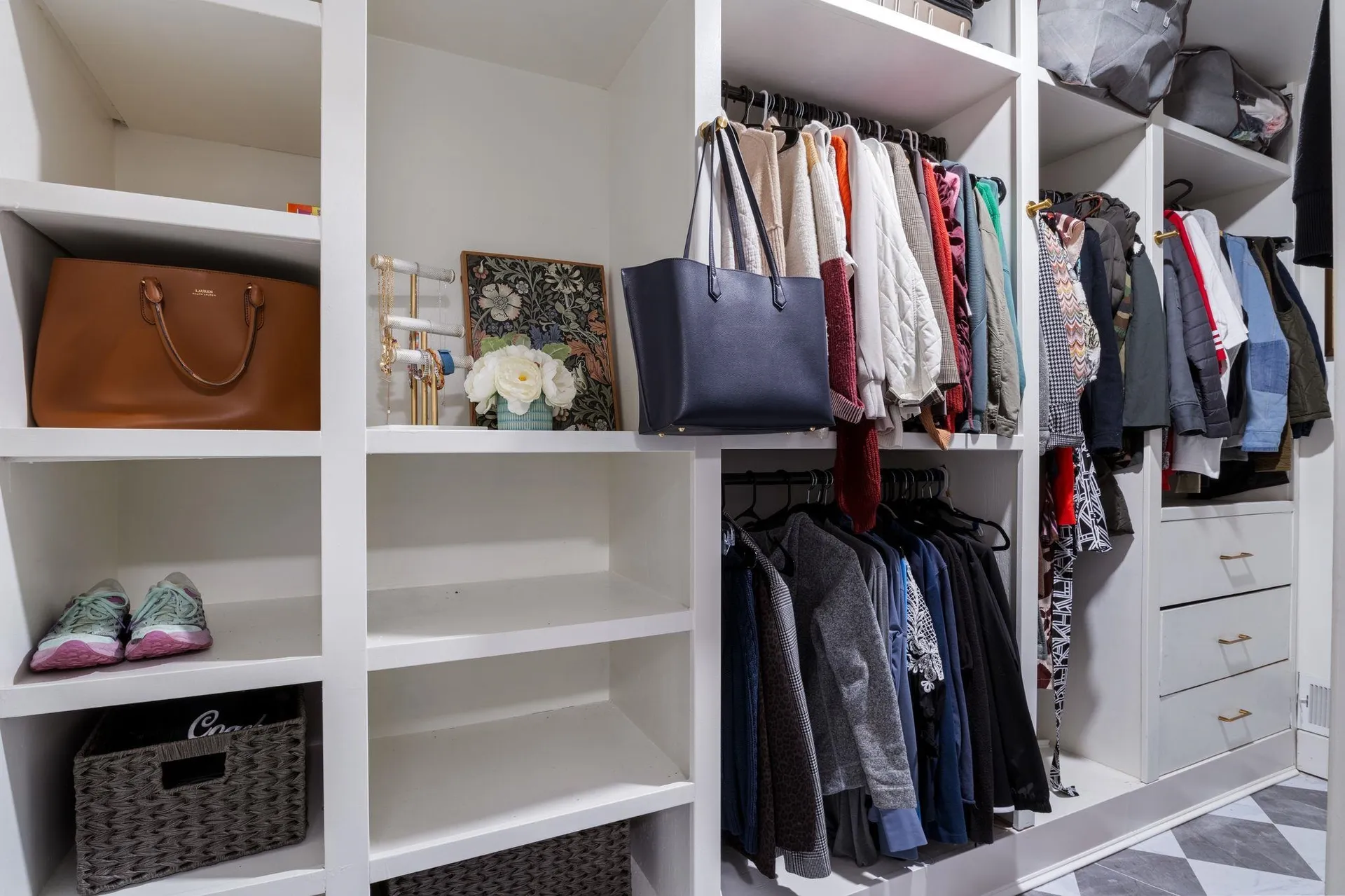 21 West Shore Park Road Kingston NH 03848