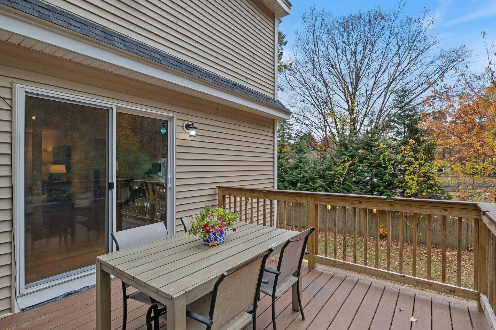 21 West Shore Park Road Kingston NH 03848