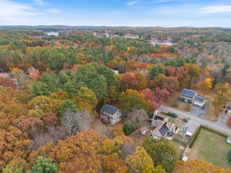 21 West Shore Park Road Kingston NH 03848