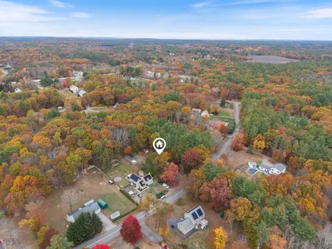 21 West Shore Park Road Kingston NH 03848